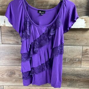 AB Studio Tiered Top, Ladies Size Small, Purple and Dark Purple Lace